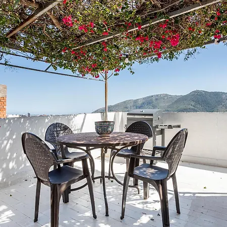 Romantic Mediterranean Табернес-де-Вальдигна